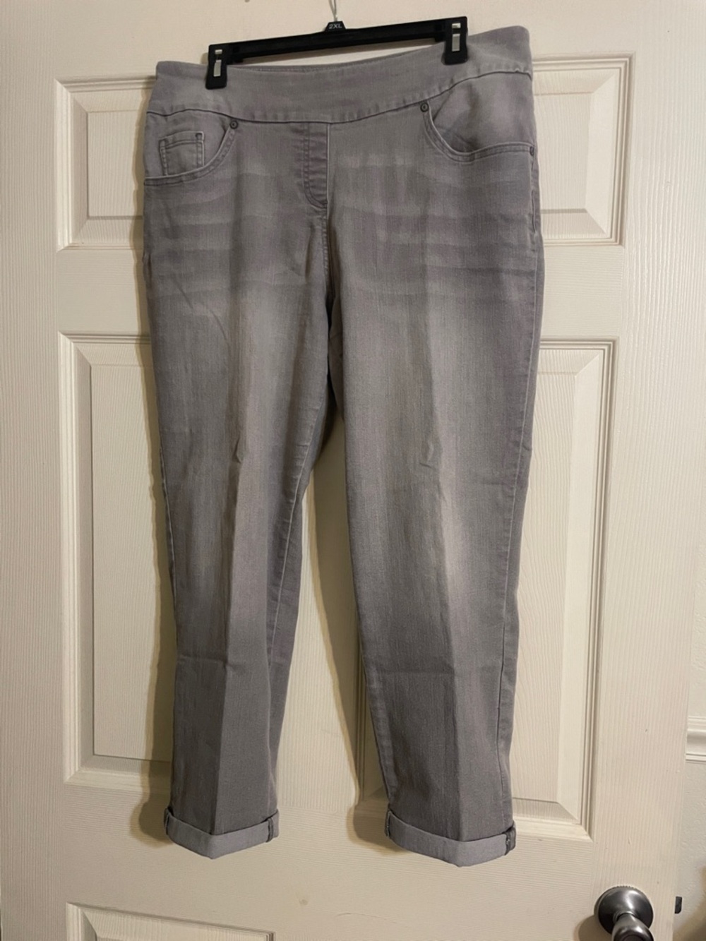 Westbound Light Gray Pull-On cropped pants 16